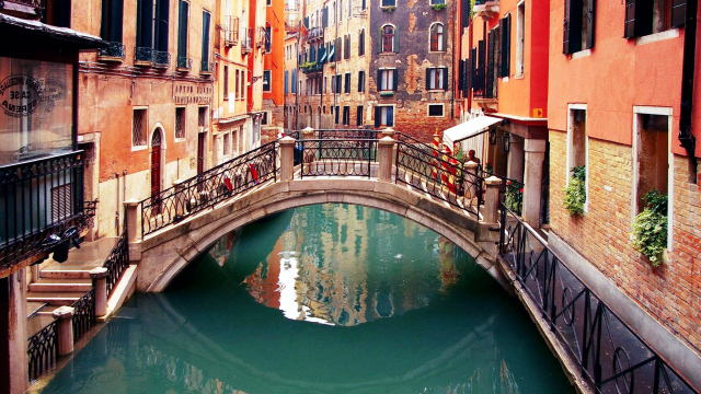Венеција